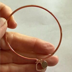 Michael Kors new shiny rose gold bangle